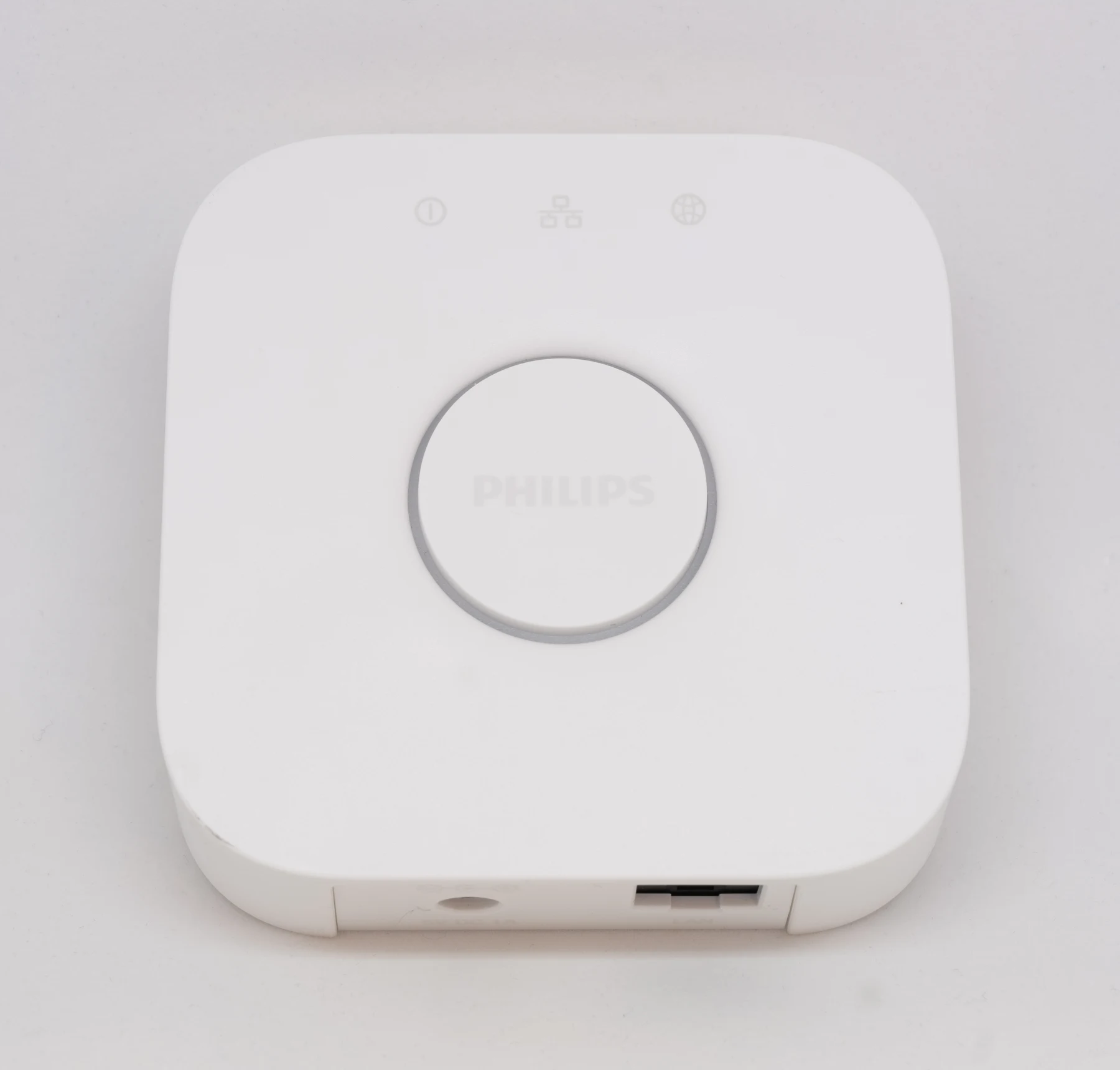 Philips Hue Bridge - June 2018 (1986)